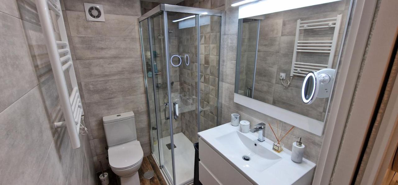Ferienwohnung Maktub Apartamento De Diseno 4P Gijón Exterior foto